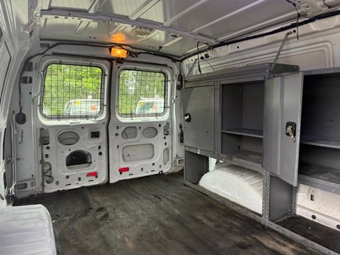 Used 2014 Ford E-350 and Econoline 350 Super Duty image 16