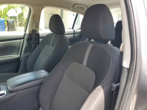 Used 2024 Nissan Sentra SV image 18