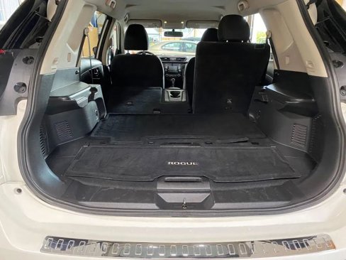 Used 2017 Nissan Rogue S w/ S Appearance Package image 27