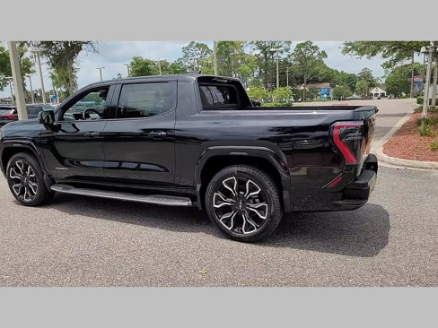 New 2025 GMC Sierra EV Denali image 14