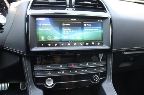 Used 2020 Jaguar F-PACE S image 20