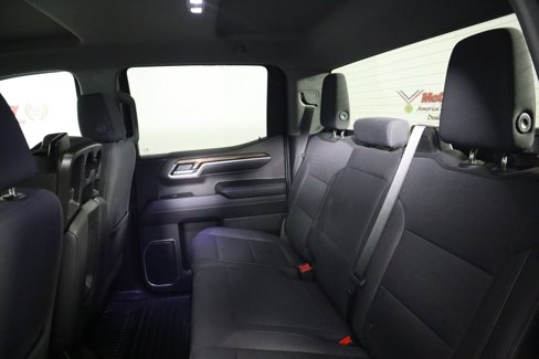Used 2022 Chevrolet Silverado 1500 LT image 48