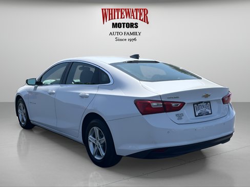 Used 2024 Chevrolet Malibu LS w/ Driver Confidence Package image 3