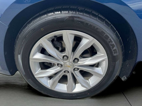 Used 2019 Chevrolet Malibu LT image 28