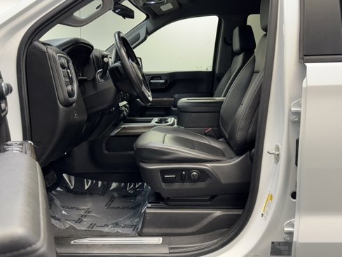 Used 2021 Chevrolet Silverado 1500 LT Trail Boss w/ Convenience Package II image 13
