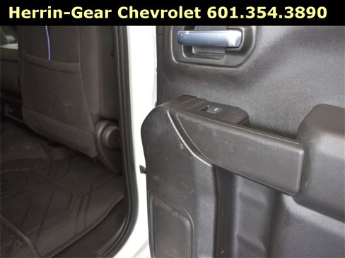 Used 2023 Chevrolet Silverado 1500 Custom image 21