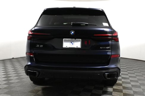 New 2026 BMW X5 xDrive40i w/ M Sport Package image 6