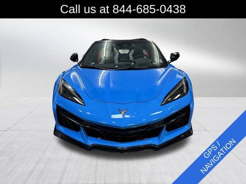 Used 2025 Chevrolet Corvette Z06 image 2