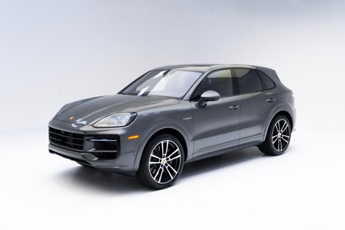 Certified 2024 Porsche Cayenne E-Hybrid image 1