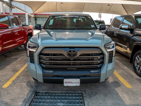 New 2026 Toyota Tundra SR5 image 3