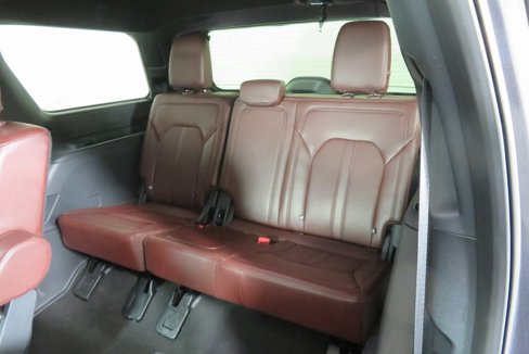 Used 2024 Ford Expedition Limited image 23