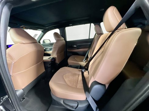 New 2026 Toyota Grand Highlander AWD Hybrid image 29