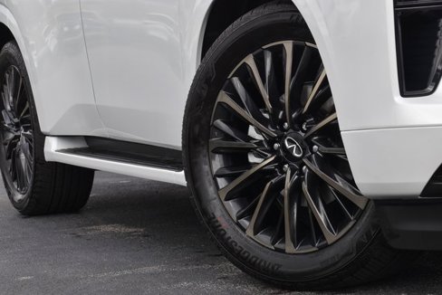 New 2026 INFINITI QX80 Autograph w/ Premium Cargo Package image 14