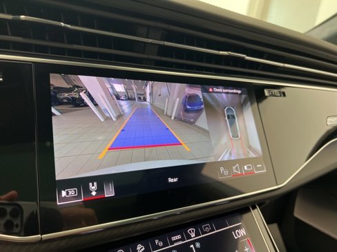 New 2025 Audi RS Q8 performance image 31