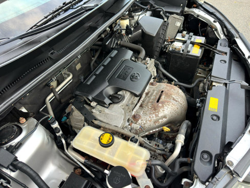 Used 2015 Toyota RAV4 LE image 39