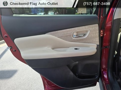 Used 2023 Nissan Murano SL image 40