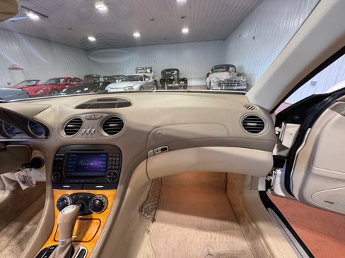 Used 2005 Mercedes-Benz SL 500 image 29