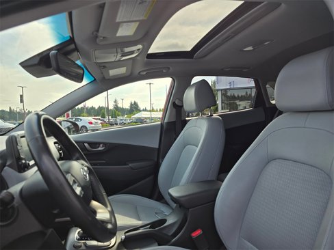 Used 2021 Hyundai Kona Limited image 12
