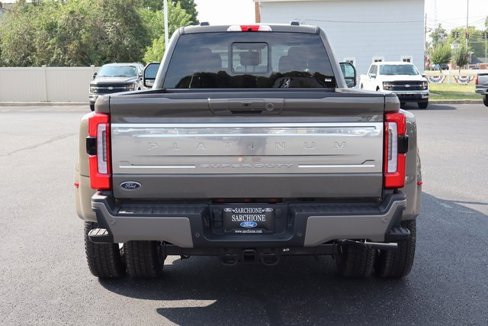 New 2026 Ford F350 Platinum w/ Platinum Plus Package image 21
