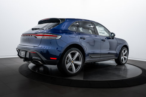 New 2026 Porsche Macan image 7
