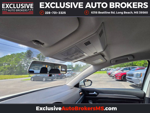 Used 2019 Volkswagen Jetta S w/ Driver Assistance Package image 40