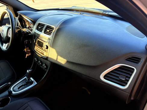 Used 2013 Dodge Avenger SXT w/ Rallye Appearance Group image 12