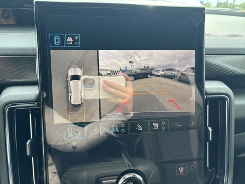 New 2026 GMC Yukon XL AT4 w/ AT4 Premium Plus Package image 26