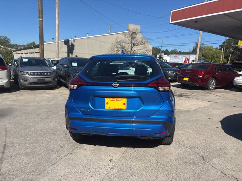 Used 2023 Nissan Kicks S image 6
