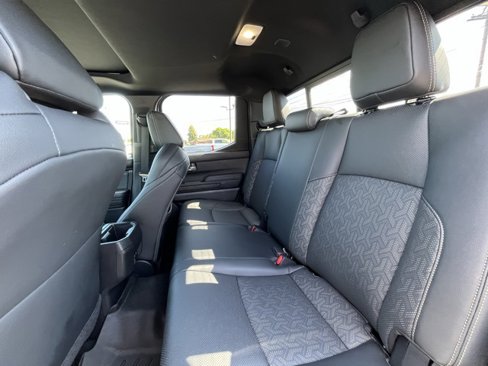 Used 2024 Toyota Tacoma Limited image 27