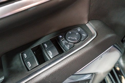Used 2024 GMC Sierra 2500 Denali image 16