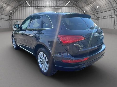 Used 2014 Audi Q5 2.0T Premium w/ Lighting Package image 3