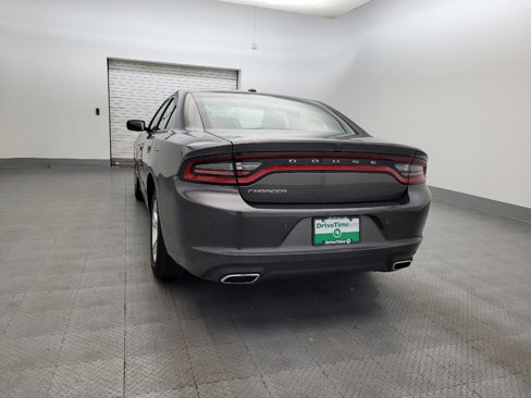Used 2022 Dodge Charger SXT image 6
