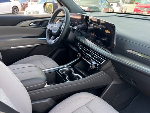 New 2026 Chevrolet Traverse LT image 10