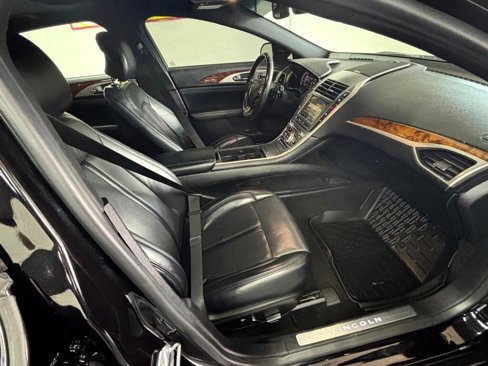 Used 2019 Lincoln MKZ Reserve image 8