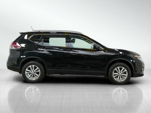Used 2016 Nissan Rogue SV image 6