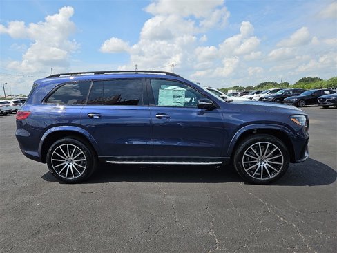 New 2025 Mercedes-Benz GLS 450 4MATIC image 9