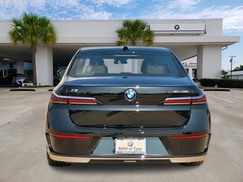 New 2026 BMW i7 eDrive50 w/ Premium Package image 5