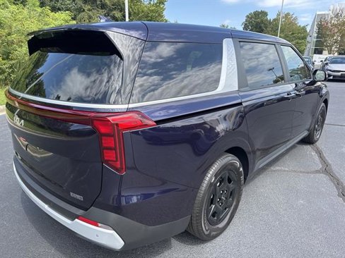 New 2026 Kia Carnival image 5
