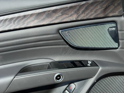 New 2025 Maserati Grecale GT image 12