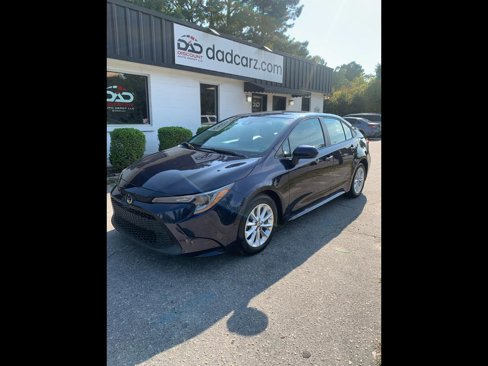 Used 2021 Toyota Corolla LE w/ LE Convenience Package image 1