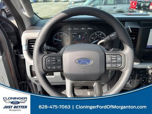 New 2025 Ford F550 4x4 Regular Cab Super Duty image 19