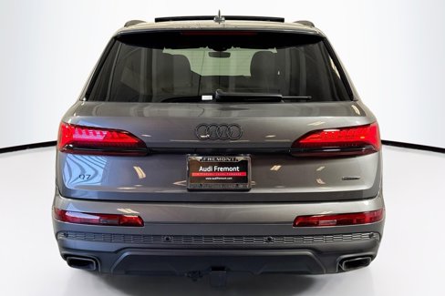 New 2025 Audi Q7 3.0T Prestige image 6
