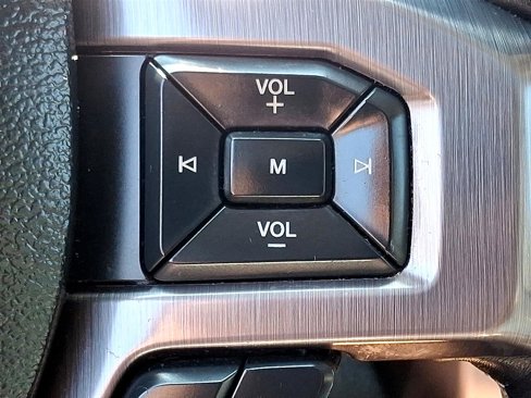 Used 2019 Ford Expedition Platinum image 24