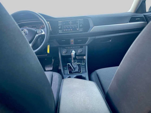 Used 2021 Volkswagen Jetta S image 16