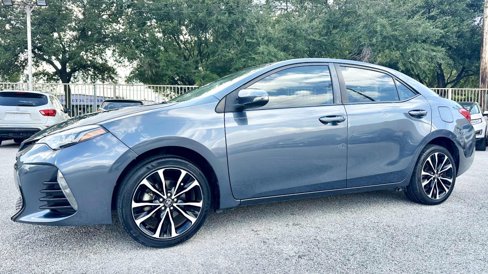 Used 2018 Toyota Corolla SE image 1
