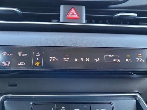 New 2026 Kia Carnival SX image 23