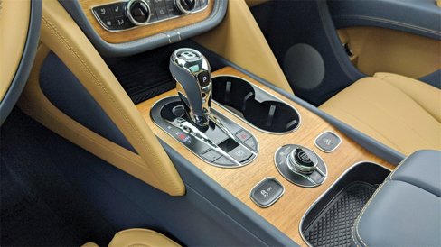 New 2024 Bentley Bentayga image 16
