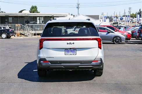 New 2026 Kia Carnival SX image 8