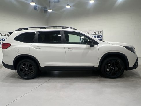 New 2025 Subaru Ascent Bronze Edition image 9