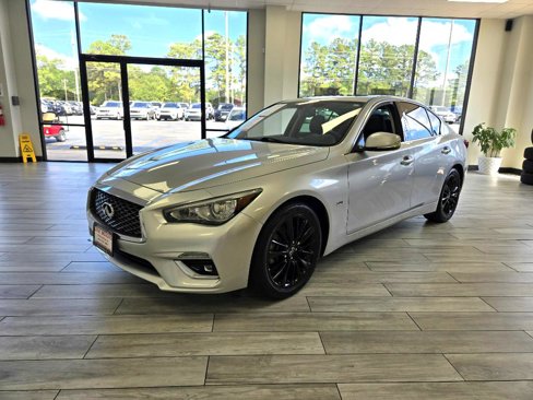 Used 2020 INFINITI Q50 Luxe image 3